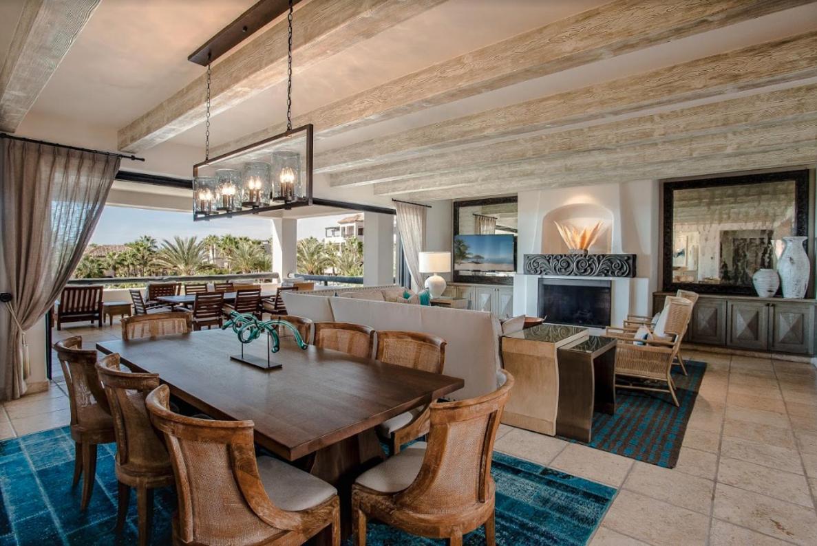 Esperanza, Auberge Collection