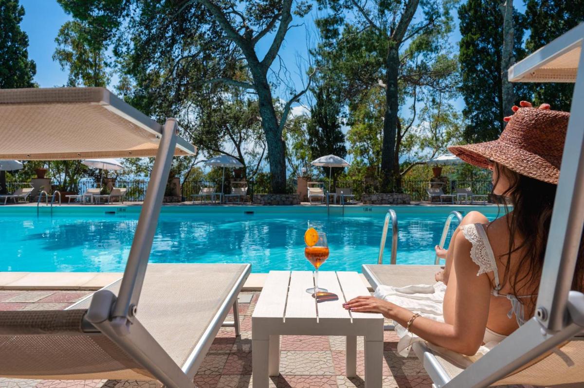 Excelsior Palace Hotel