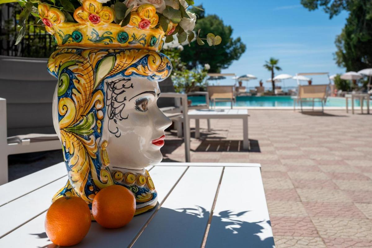 Excelsior Palace Hotel