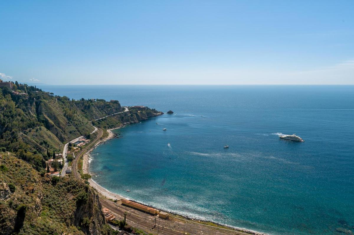 Excelsior Palace Hotel