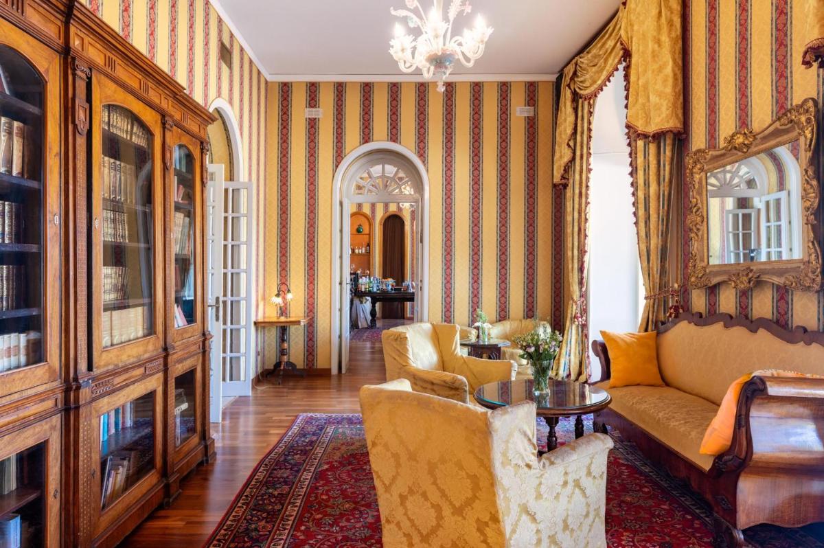 Excelsior Palace Hotel