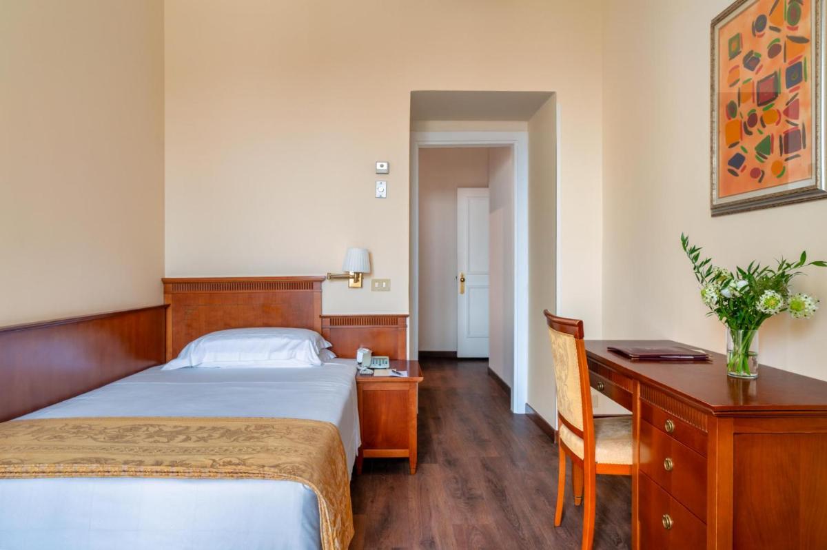 Excelsior Palace Hotel