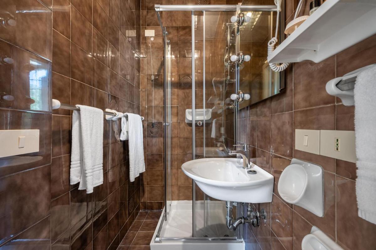 Excelsior Palace Hotel