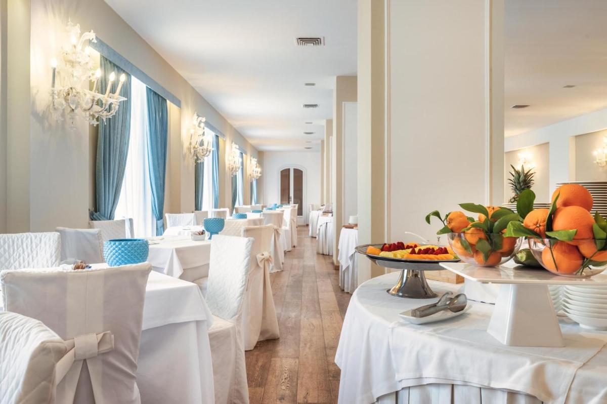 Excelsior Palace Hotel