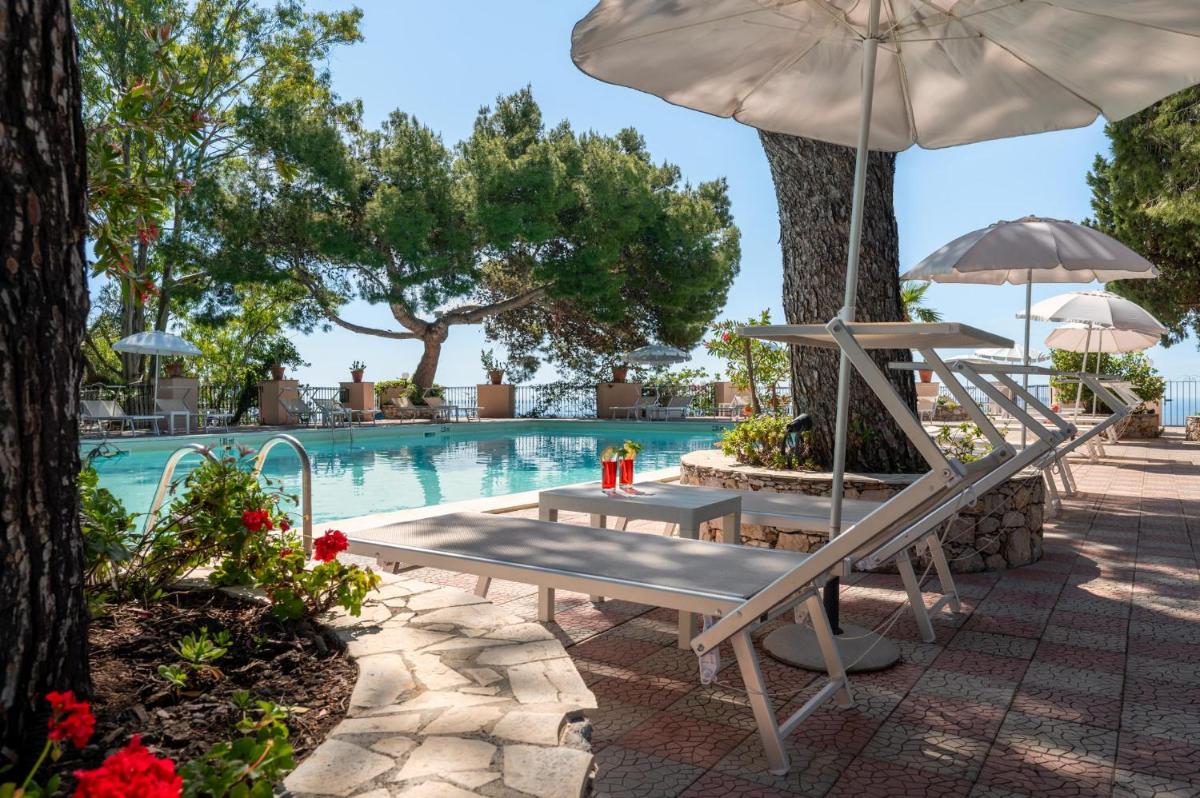 Excelsior Palace Hotel