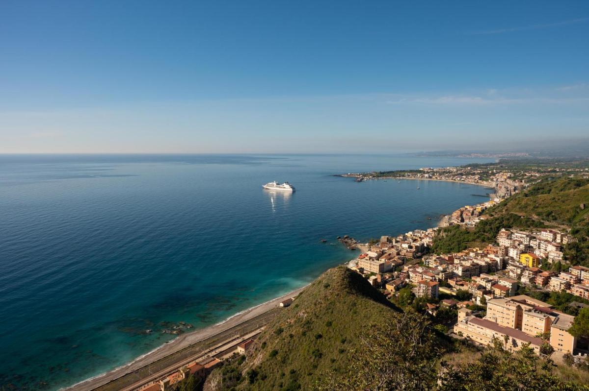 Excelsior Palace Hotel