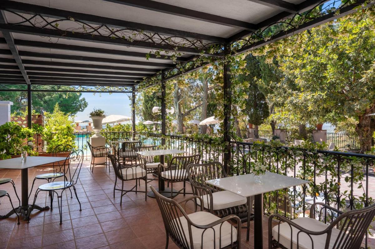 Excelsior Palace Hotel