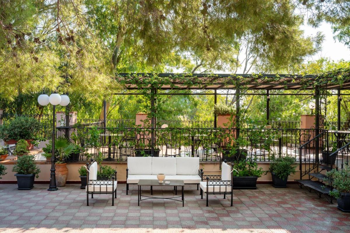 Excelsior Palace Hotel