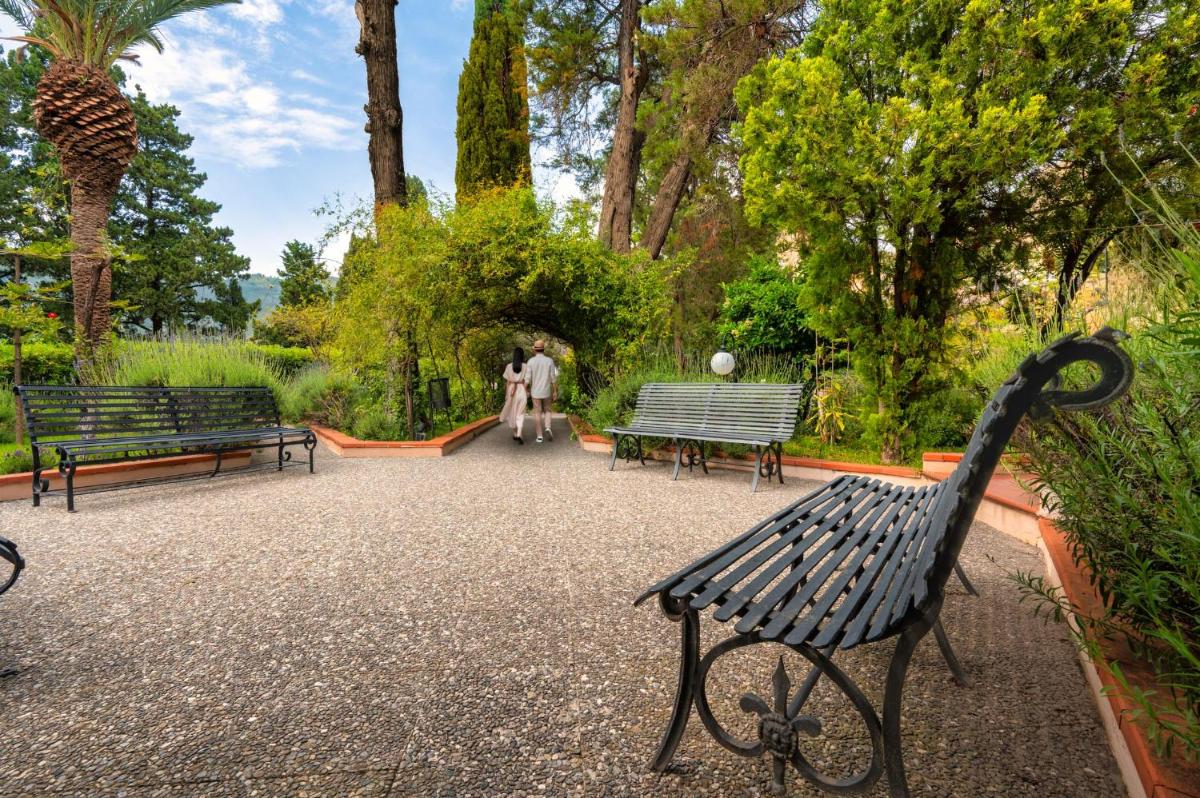 Excelsior Palace Hotel