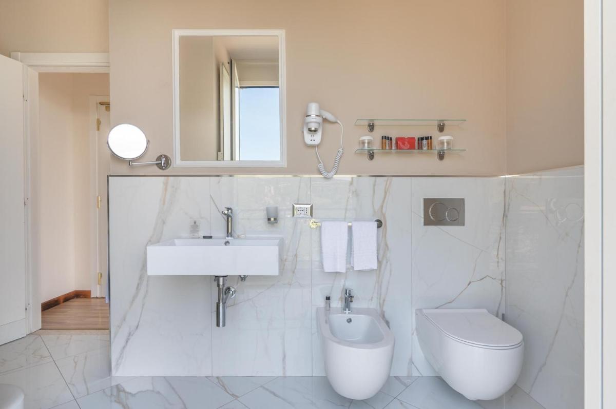 Excelsior Palace Hotel