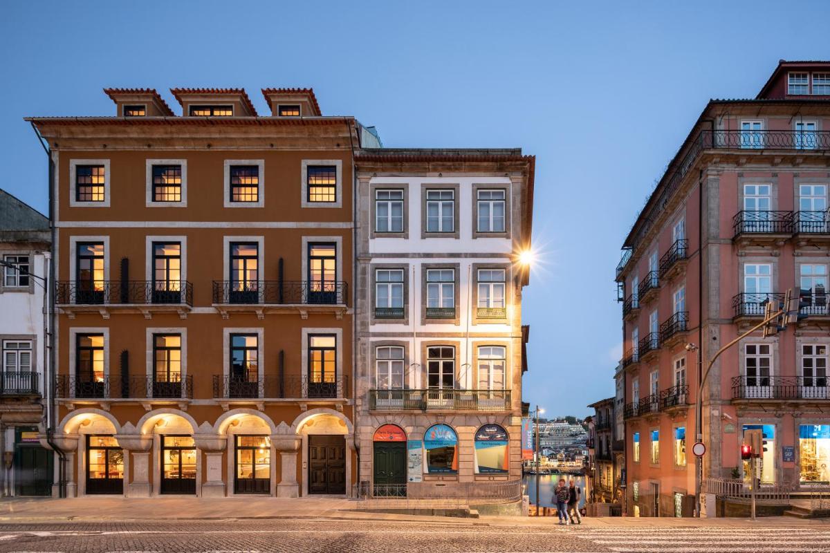 Exmo Hotel by Olivia