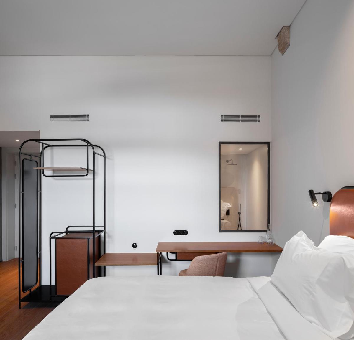 Exmo Hotel by Olivia