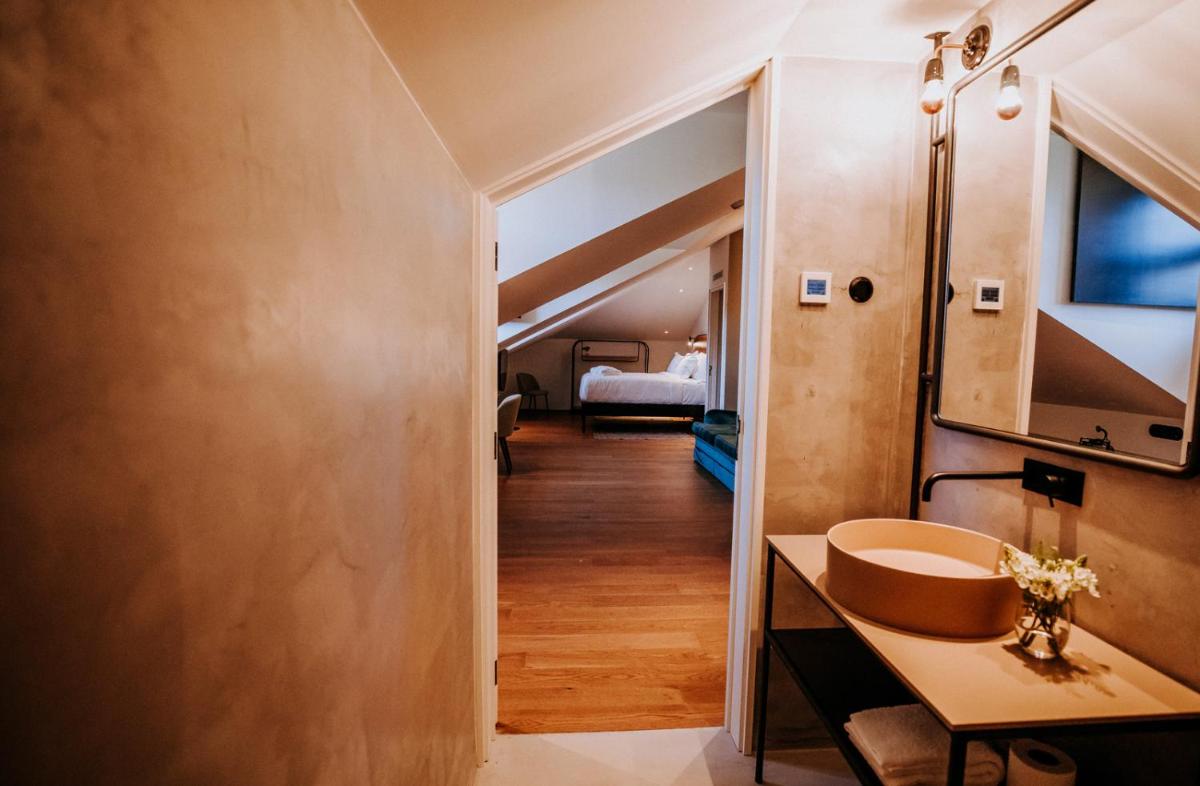 Exmo Hotel by Olivia