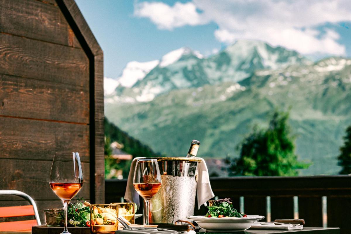Experimental Chalet Verbier