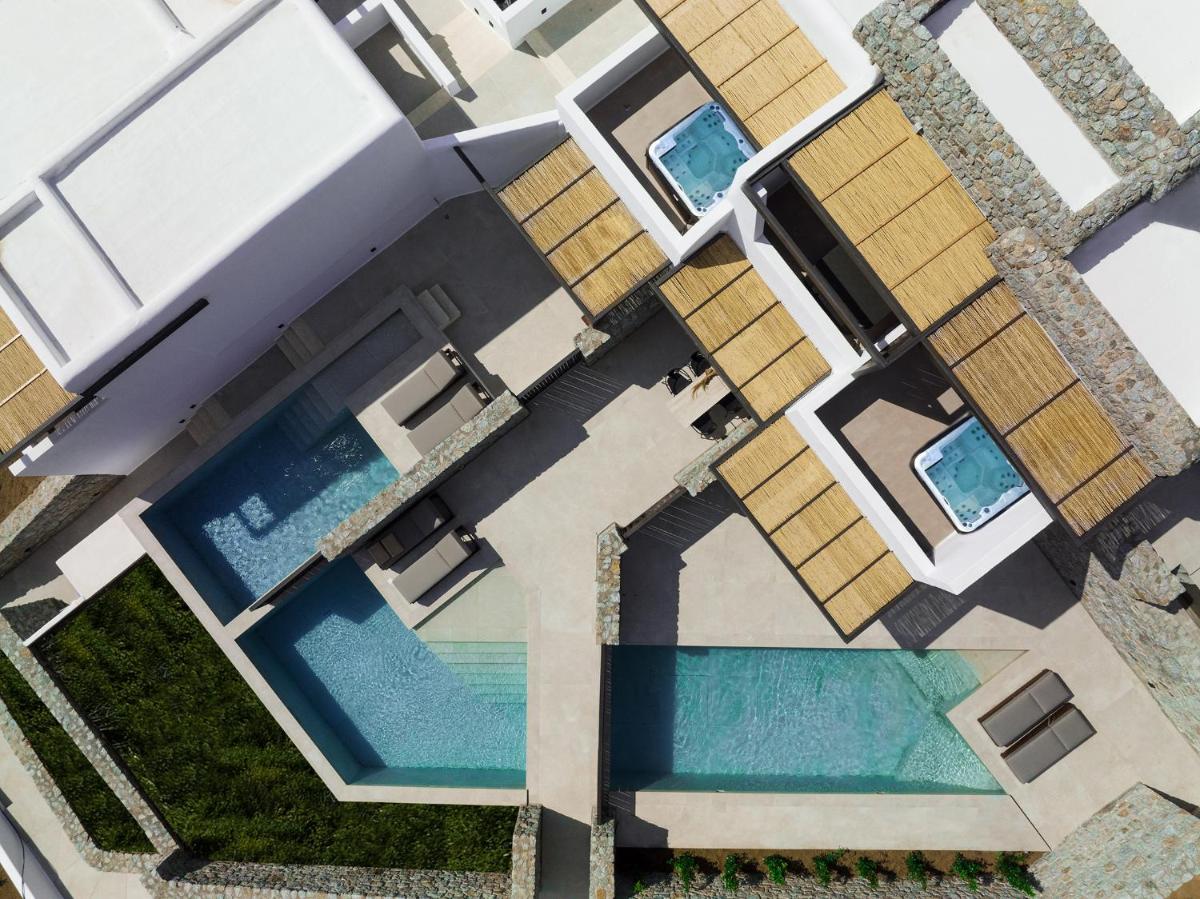 Ezio Bo Luxury Living