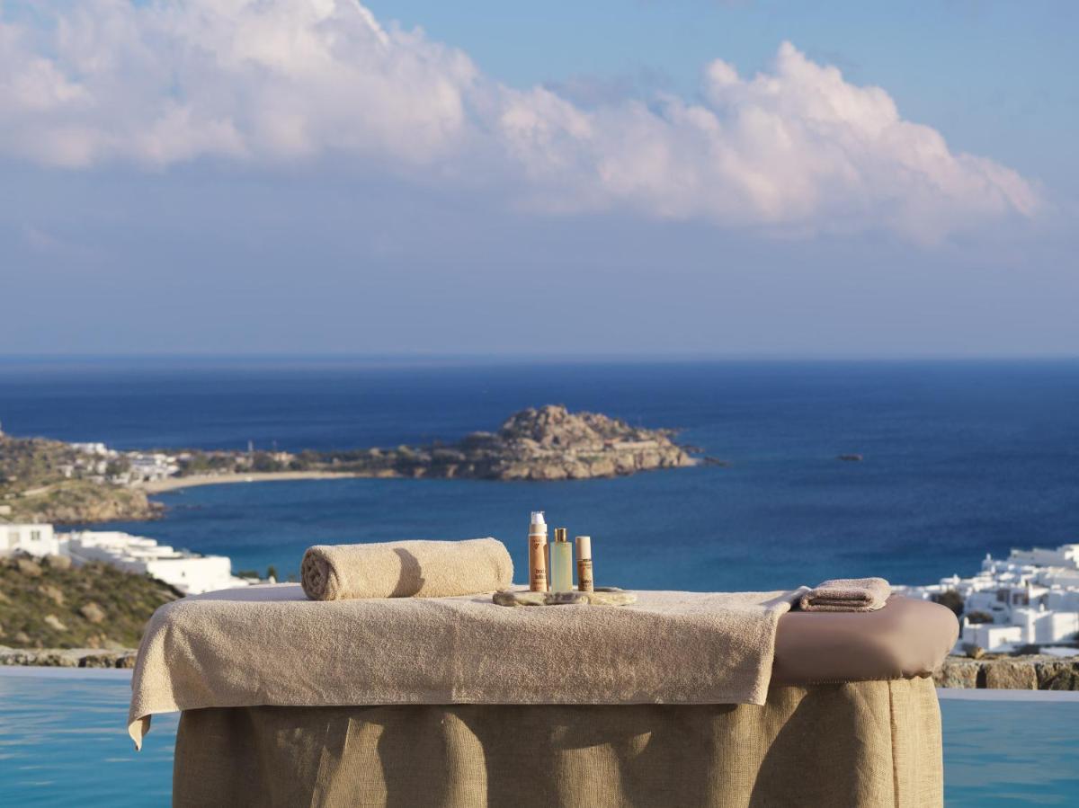 Ezio Bo Luxury Living