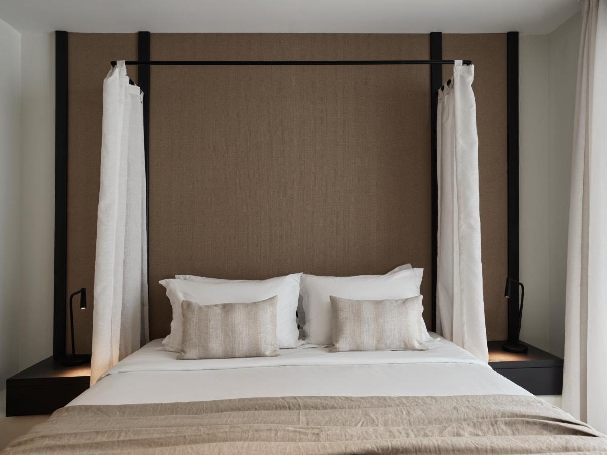 Ezio Bo Luxury Living