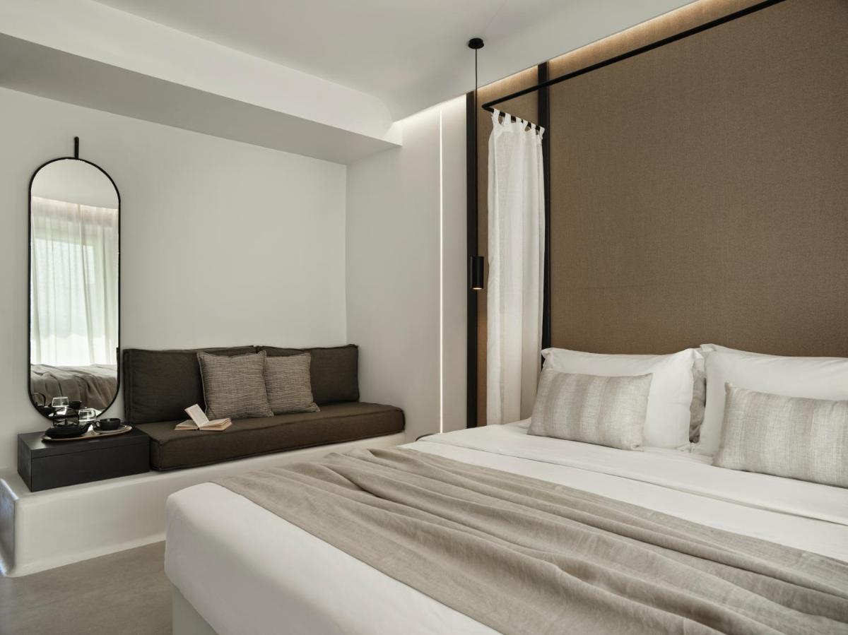 Ezio Bo Luxury Living