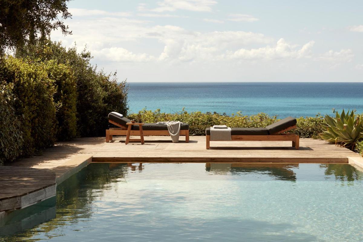 F ZEEN Kefalonia