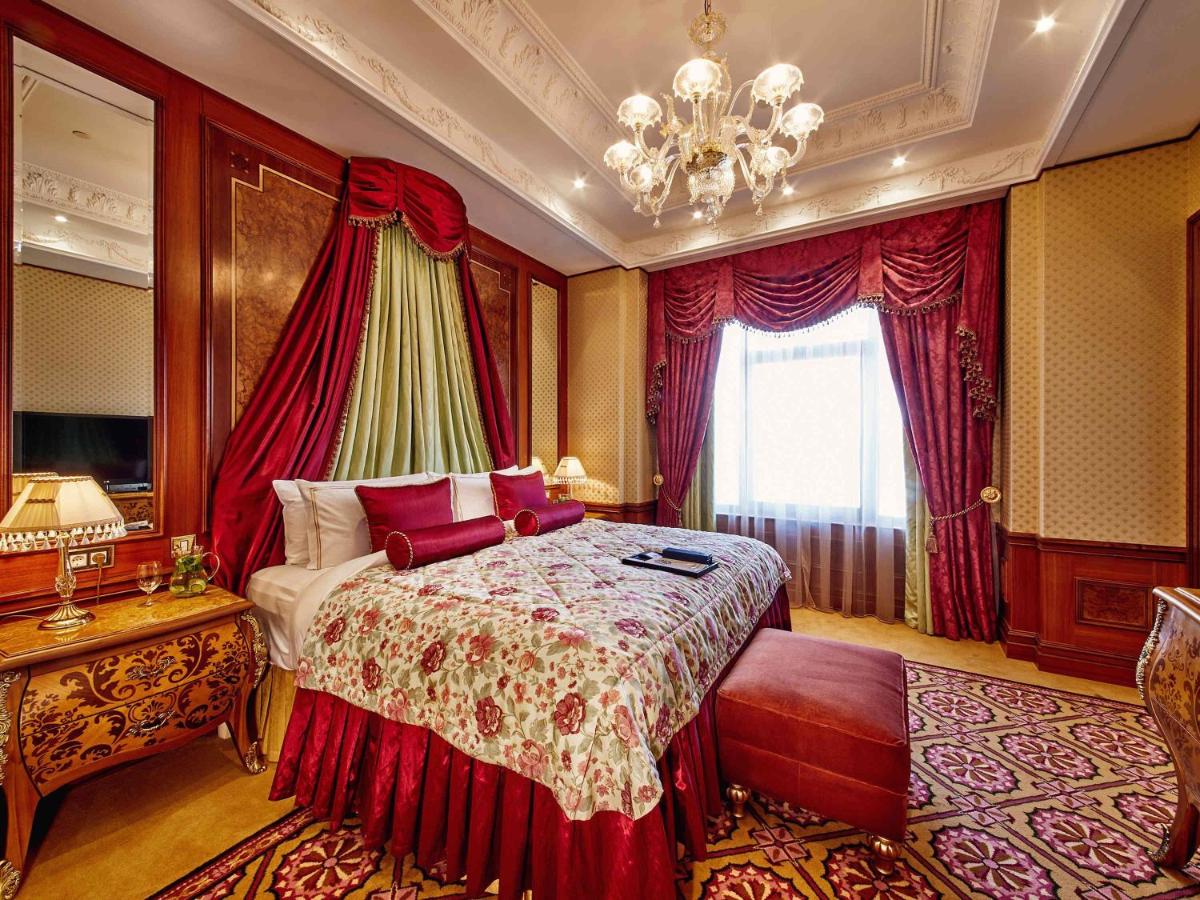 Fairmont Grand Hotel Kyiv
