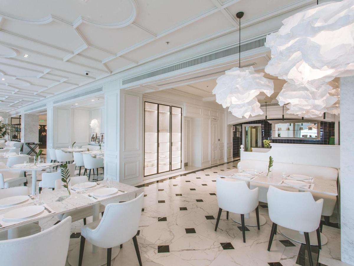 Fairmont Grand Hotel Kyiv