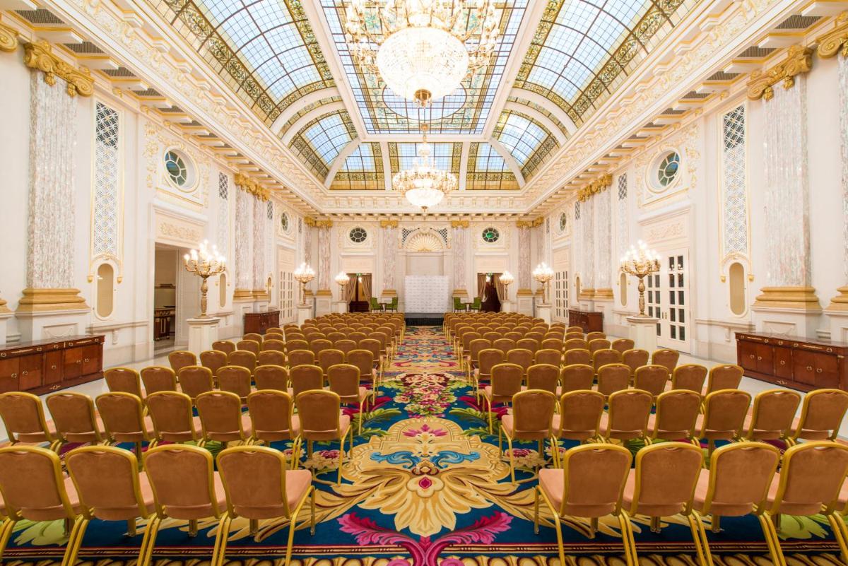 Fairmont Grand Hotel Kyiv