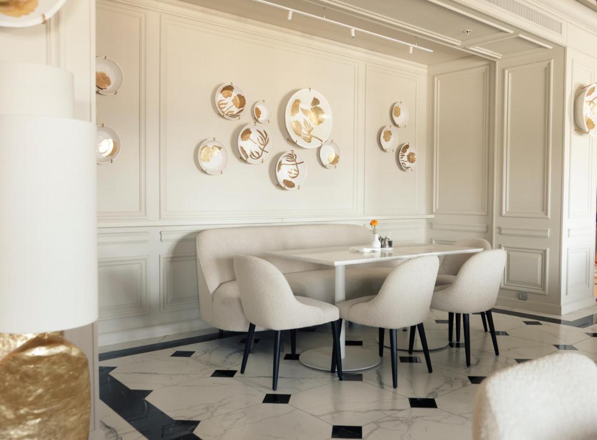 Fairmont Grand Hotel Kyiv