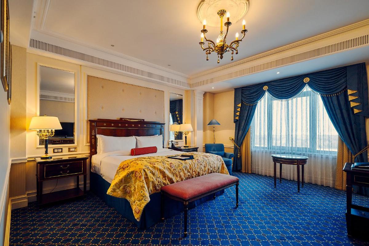 Fairmont Grand Hotel Kyiv