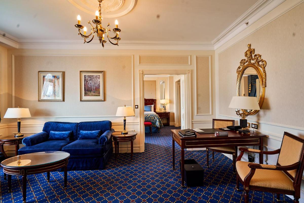 Fairmont Grand Hotel Kyiv