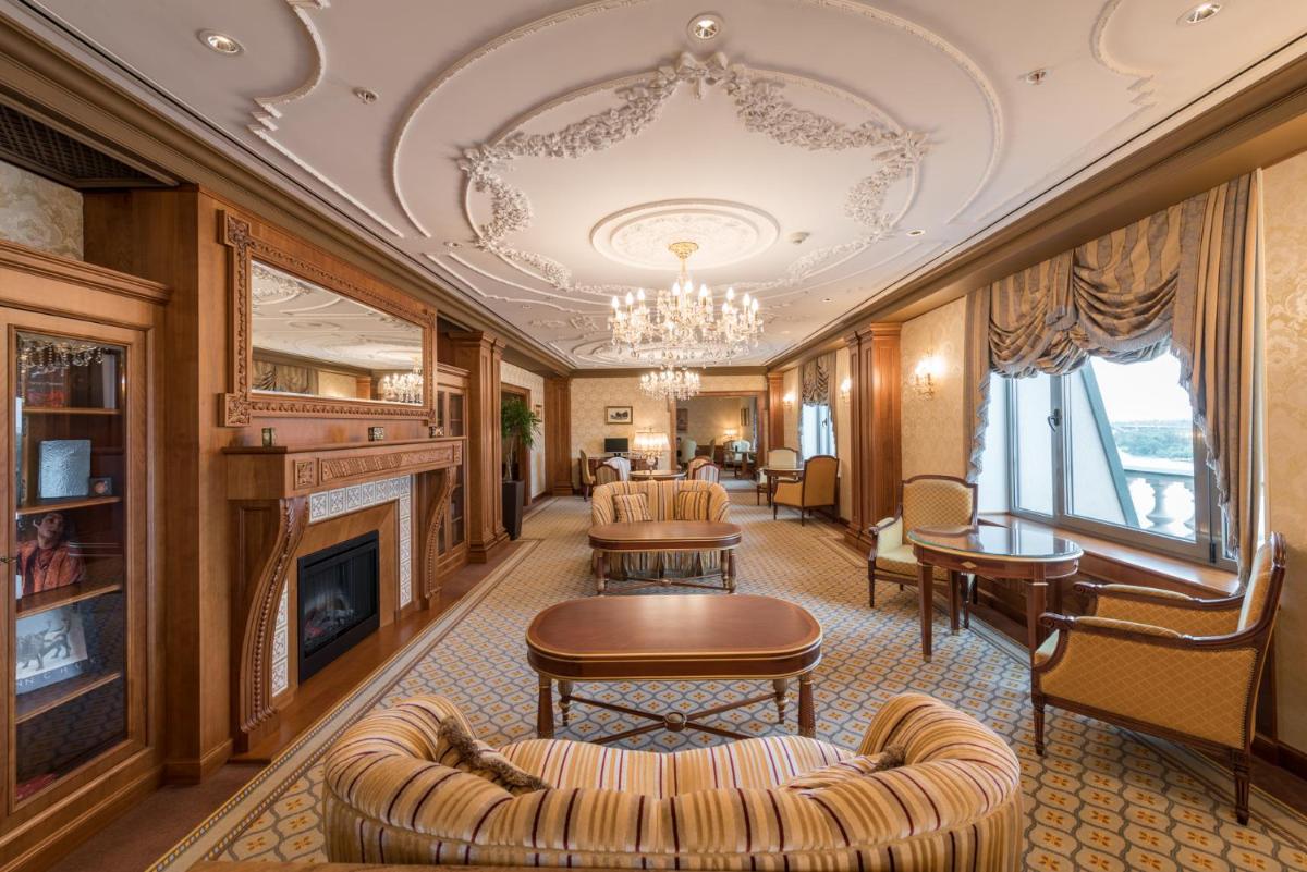 Fairmont Grand Hotel Kyiv