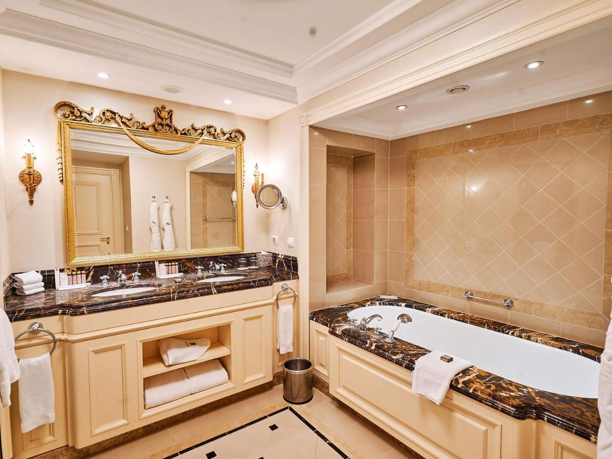 Fairmont Grand Hotel Kyiv