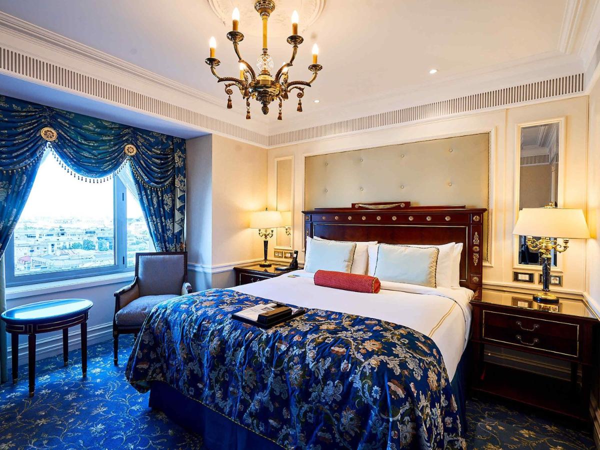 Fairmont Grand Hotel Kyiv