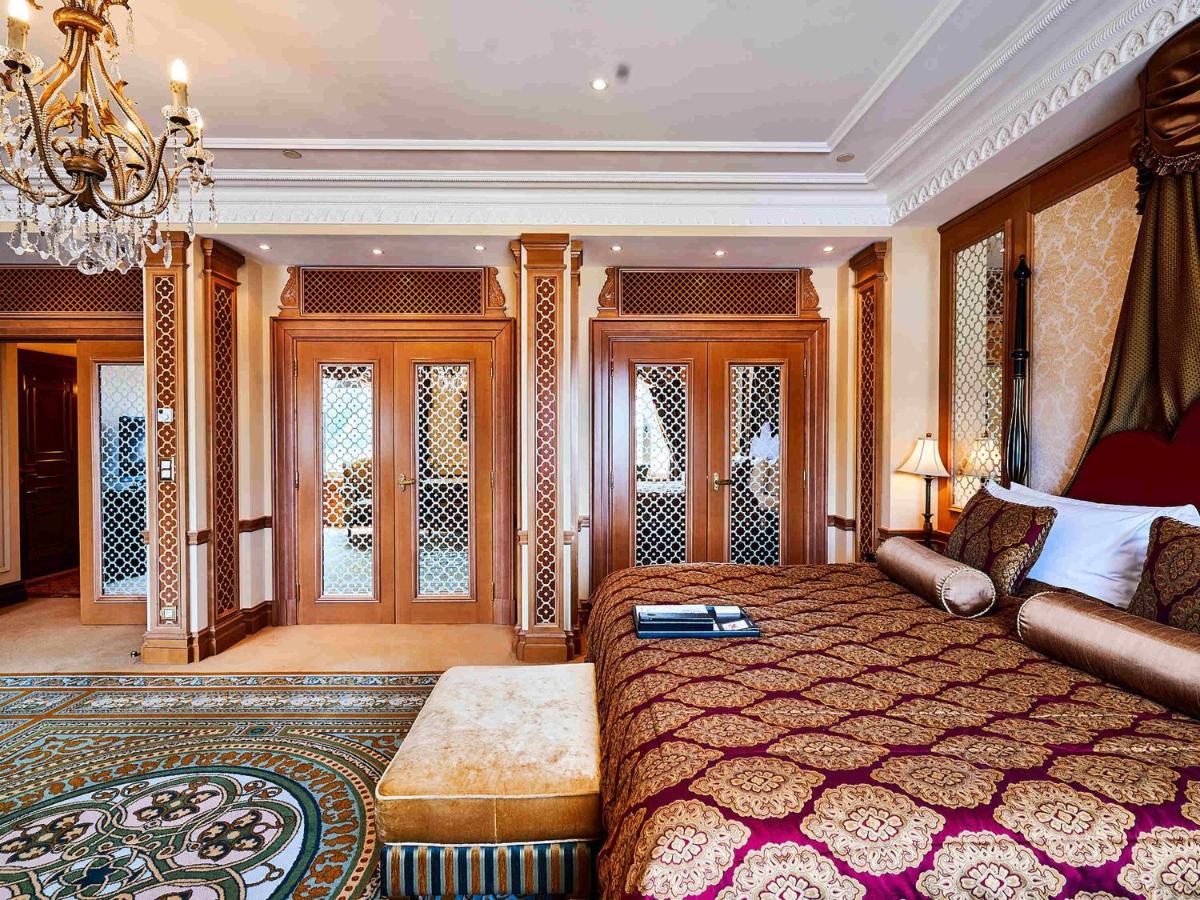 Fairmont Grand Hotel Kyiv