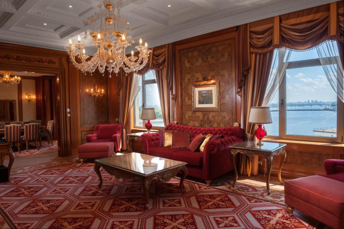 Fairmont Grand Hotel Kyiv