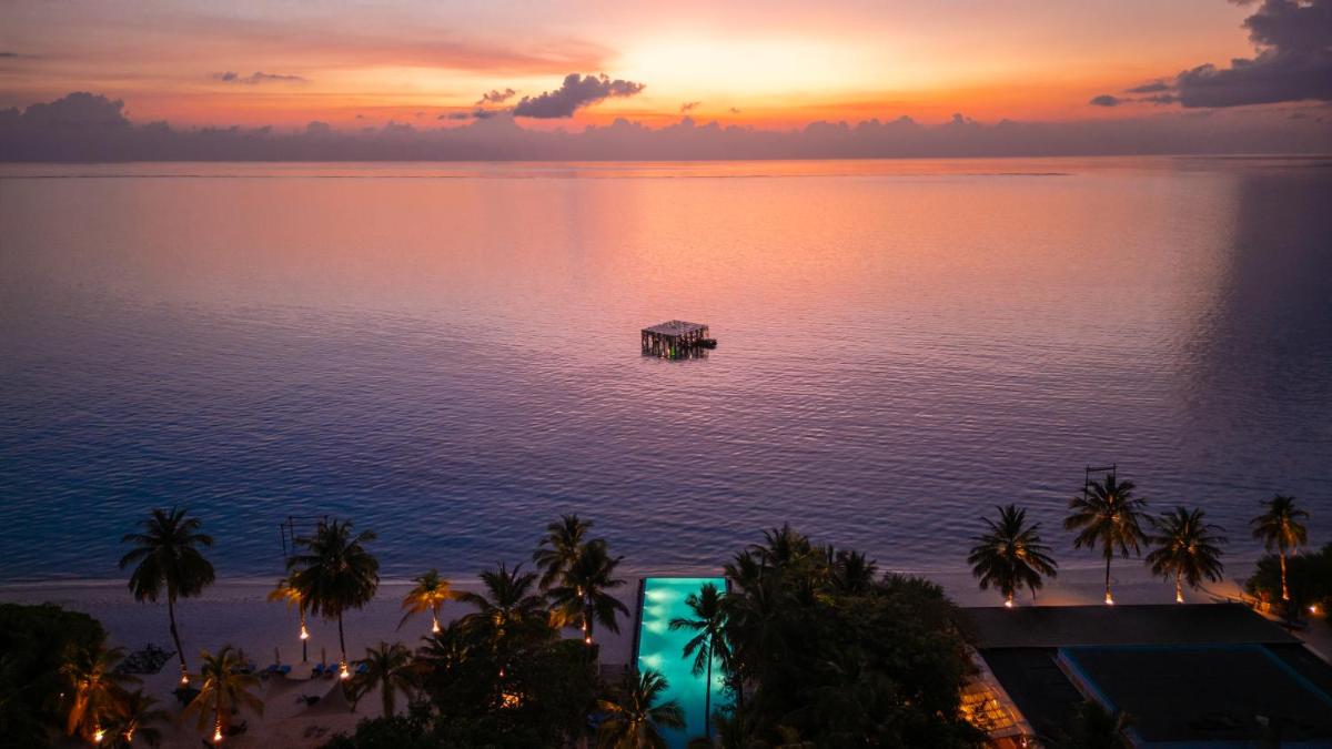 Sirru Fen Fushi Private Lagoon Resort Maldives