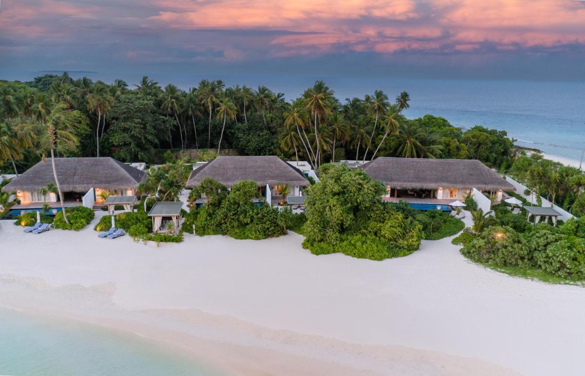 Sirru Fen Fushi Private Lagoon Resort Maldives