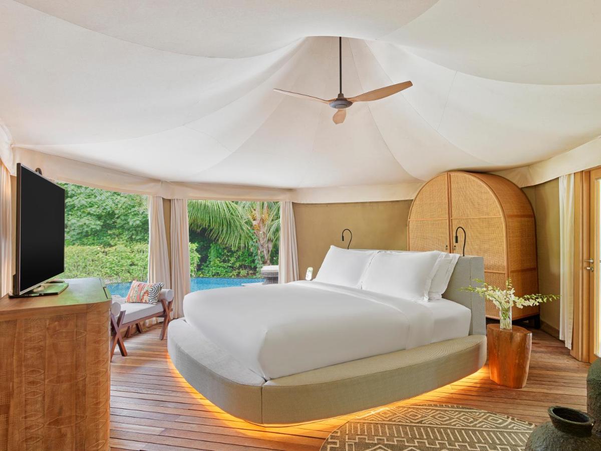 Sirru Fen Fushi Private Lagoon Resort Maldives