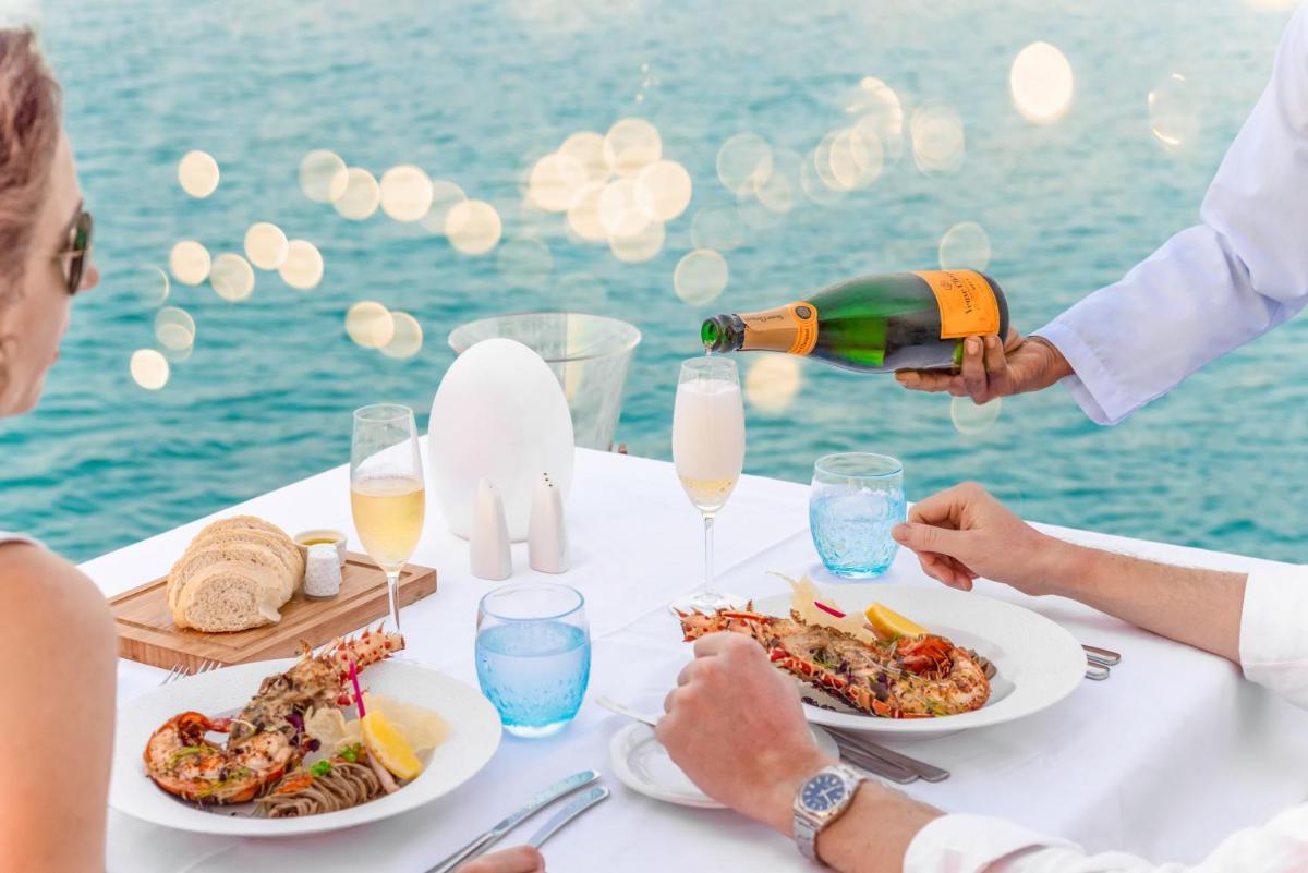 Sirru Fen Fushi Private Lagoon Resort Maldives