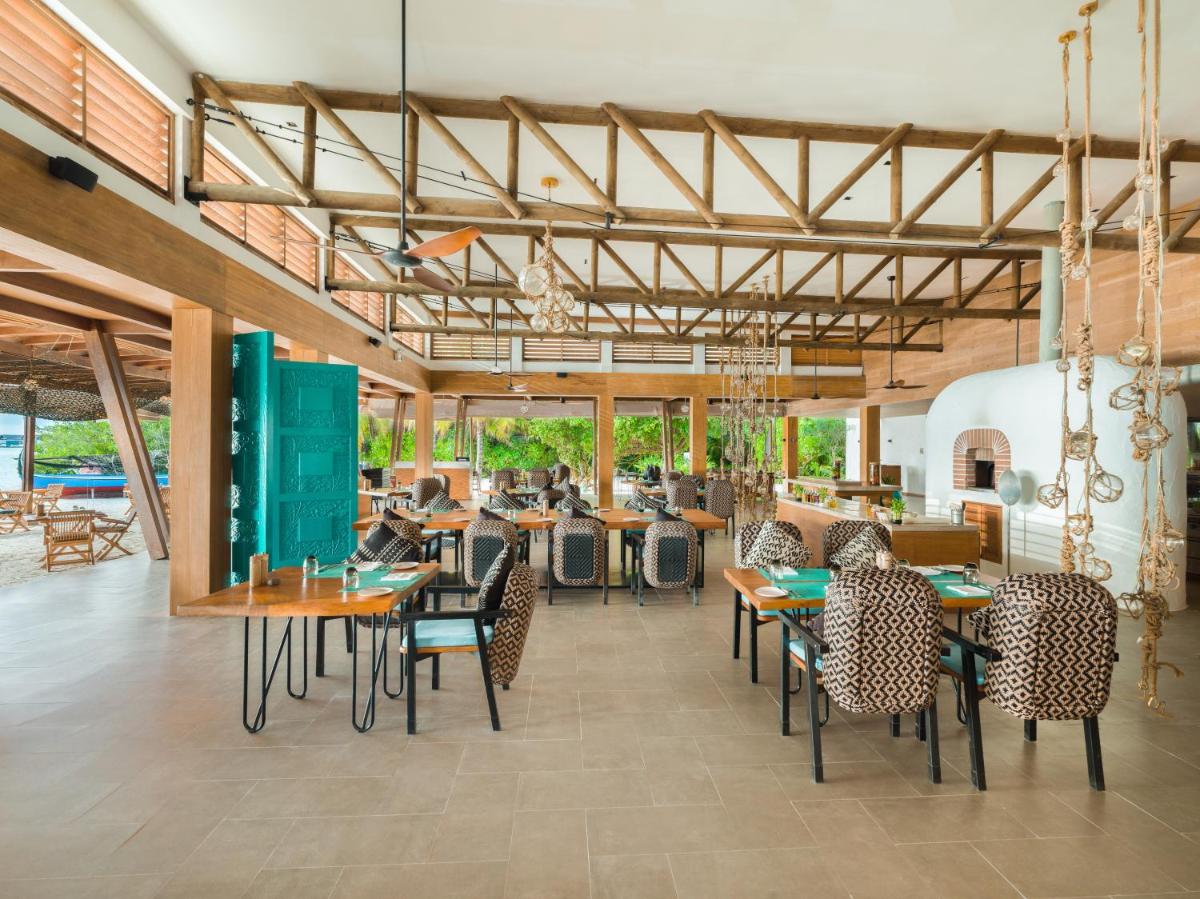 Sirru Fen Fushi Private Lagoon Resort Maldives