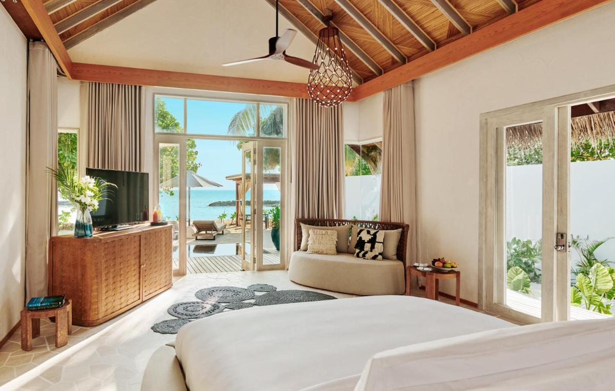 Sirru Fen Fushi Private Lagoon Resort Maldives