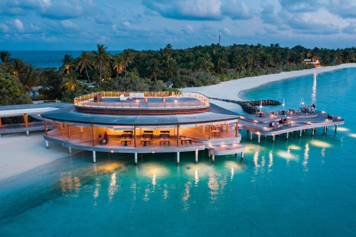 Sirru Fen Fushi Private Lagoon Resort Maldives