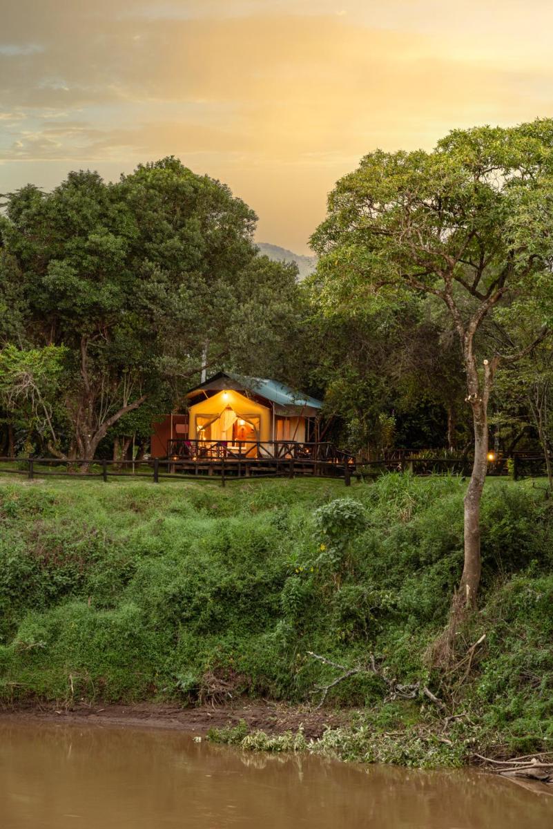 Fairmont Mara Safari Club