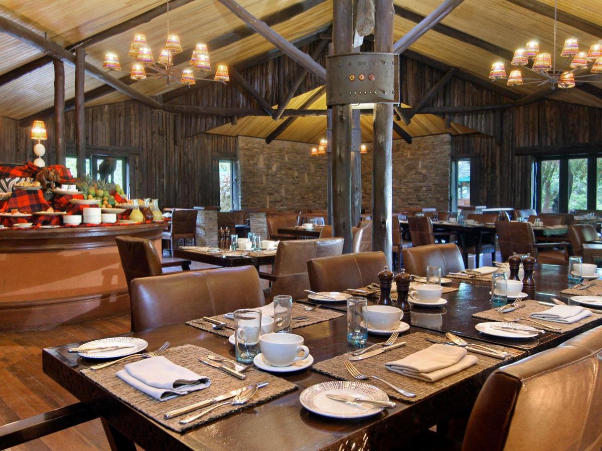 Fairmont Mara Safari Club