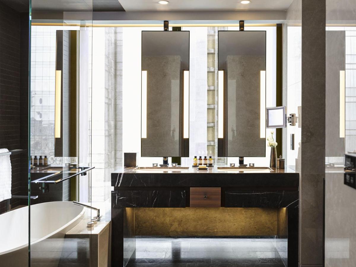 Fairmont Quasar Istanbul Hotel