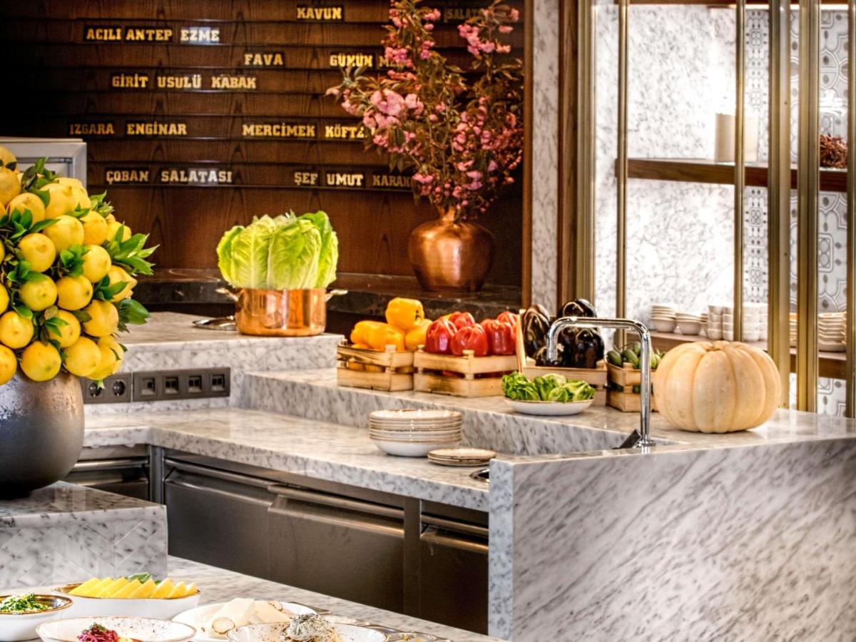 Fairmont Quasar Istanbul Hotel