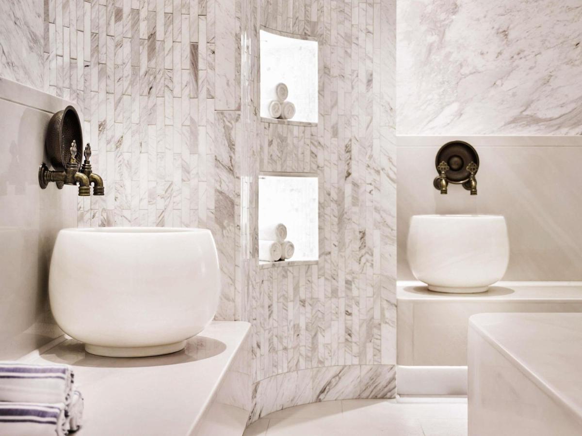 Fairmont Quasar Istanbul Hotel