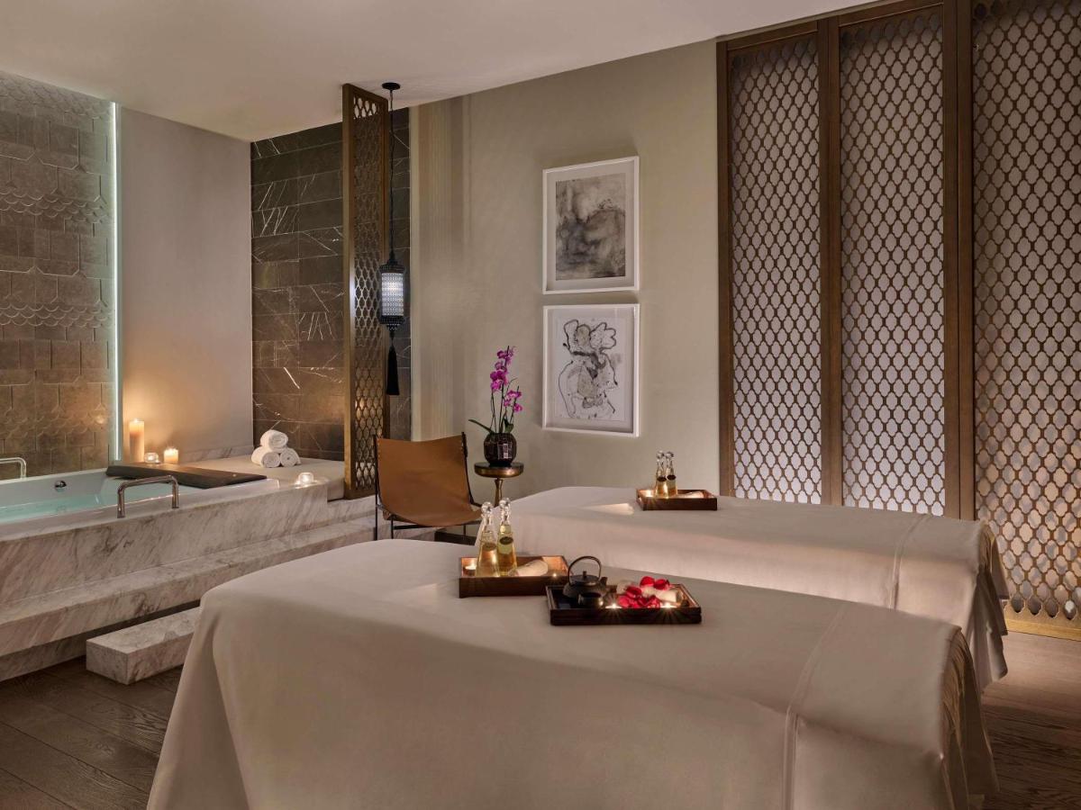 Fairmont Quasar Istanbul Hotel