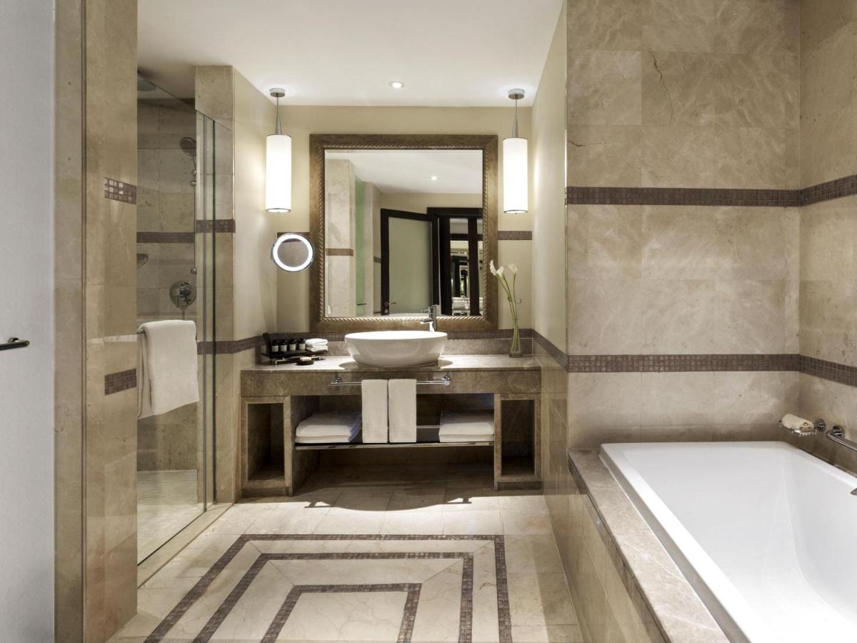 Fairmont The Palm