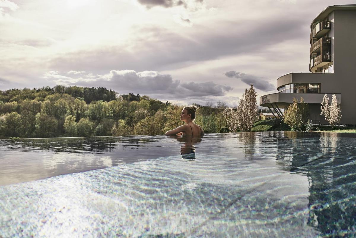 Falkensteiner Balance Resort Stegersbach l Adults Only