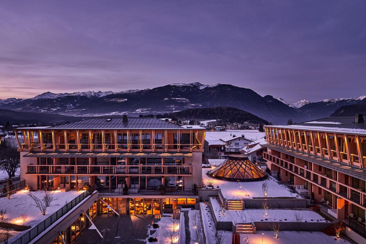 Falkensteiner Hotel Kronplatz - The Leading Hotels of the World